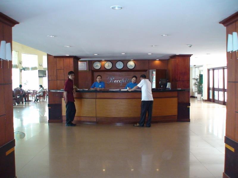 Huu Nghi Hotel Вінь Екстер'єр фото
