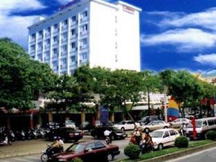 Huu Nghi Hotel Вінь Екстер'єр фото